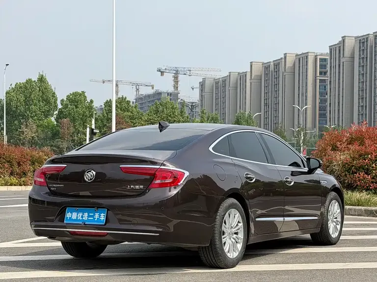 Buick LaCrosse 20 T Elite