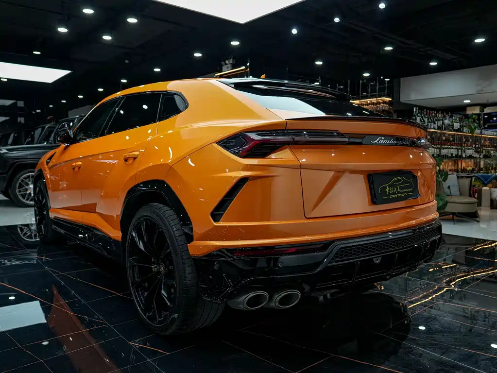 Urus 4.0 T V8