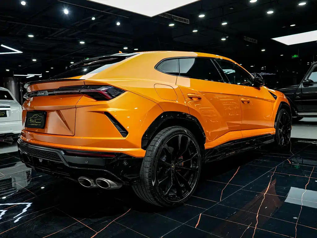 Urus 4.0 T V8