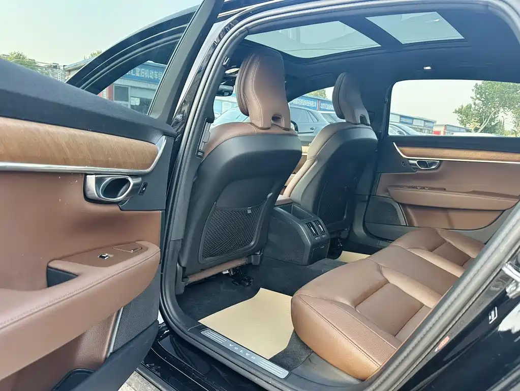 Volvo S90 B5 Smart Vision Luxury