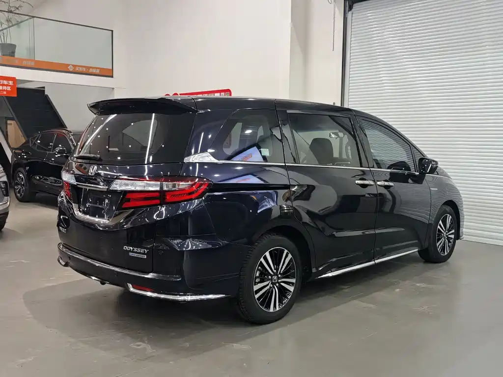 Odyssey 2.0 L Sharp· Smart Enjoyment