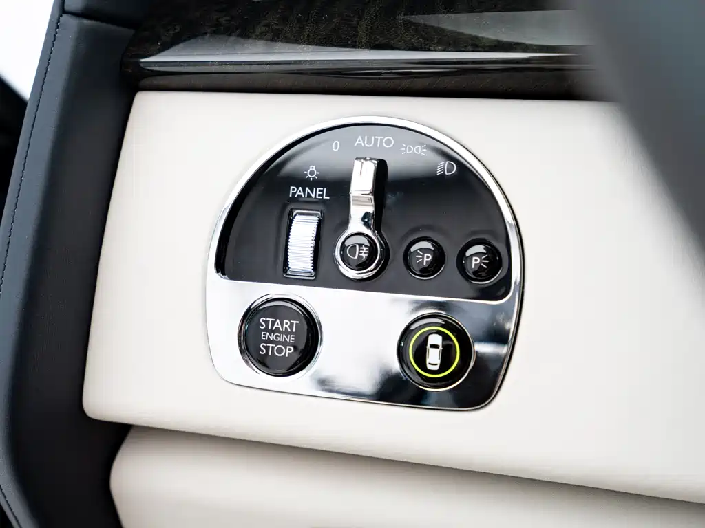 Phantom 6.7 T LWB Range
