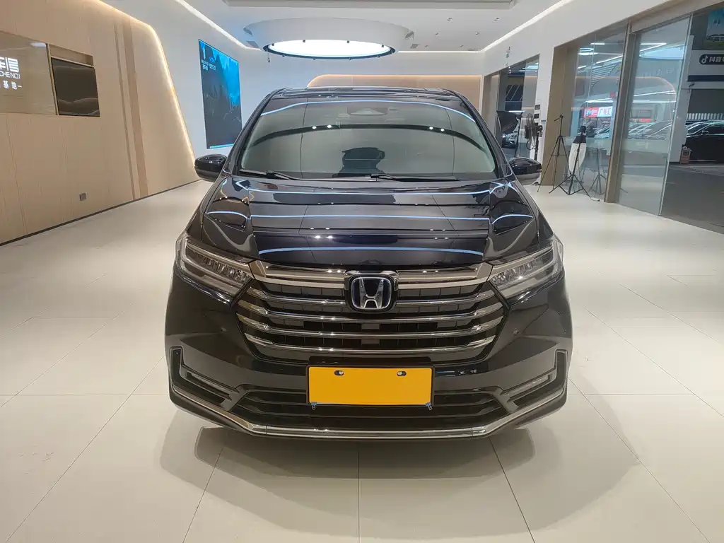 Odyssey 2.0 L e:HEV Sharp· Leading Enjoyment