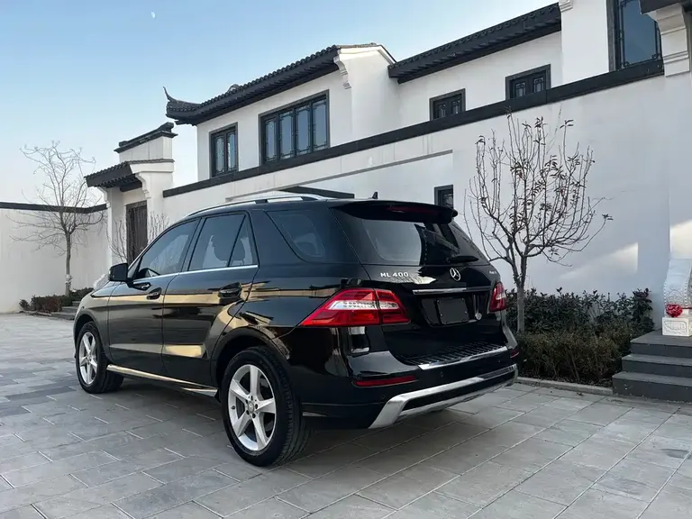 Mercedes-Benz M-Class ML 400 4 MATIC Dynamic