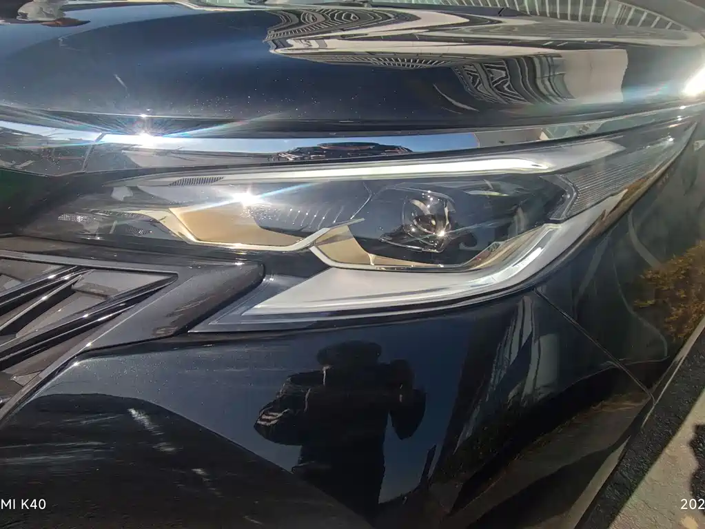 Granvia 2.5 L Hybrid Comfort