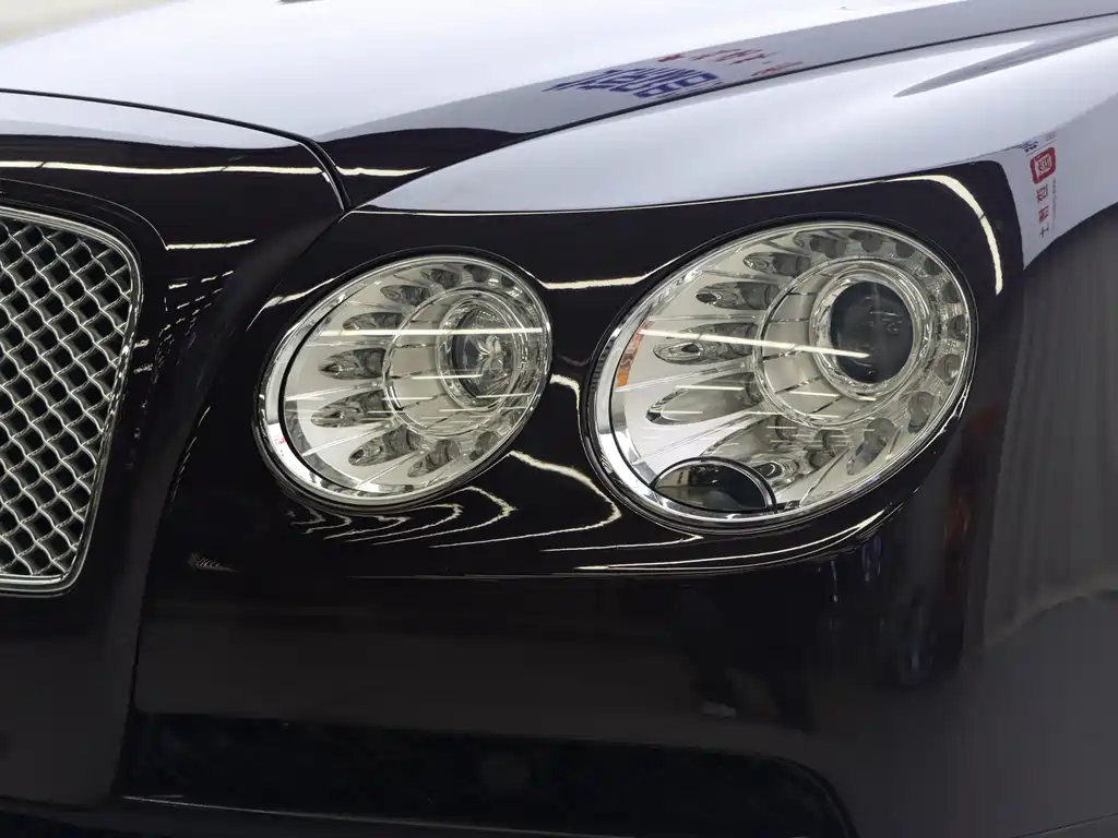 Flying Spur 4.0 T V8 Standard