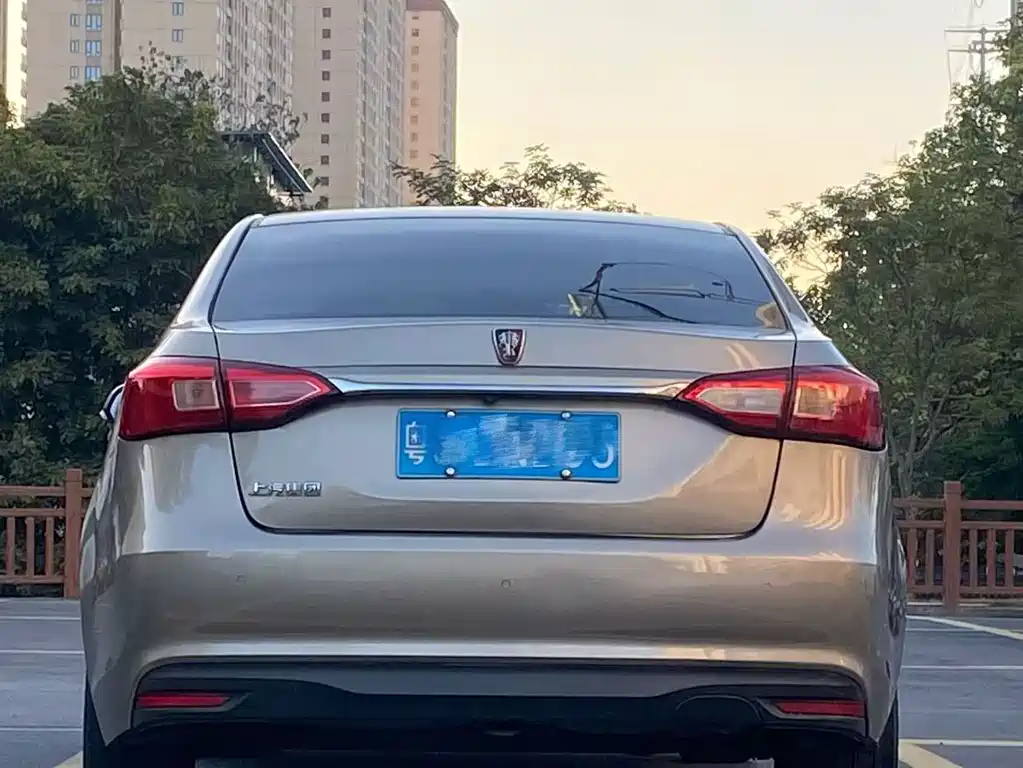 Roewe 360 1.5 L Auto Luxury