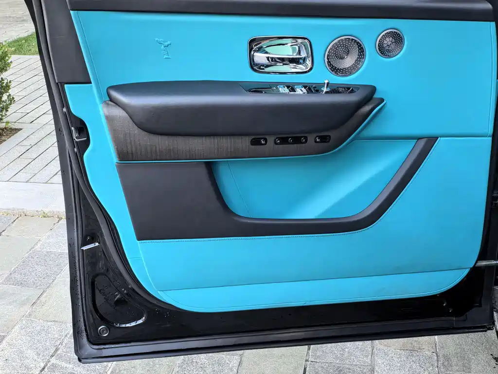 Cullinan 4-seat