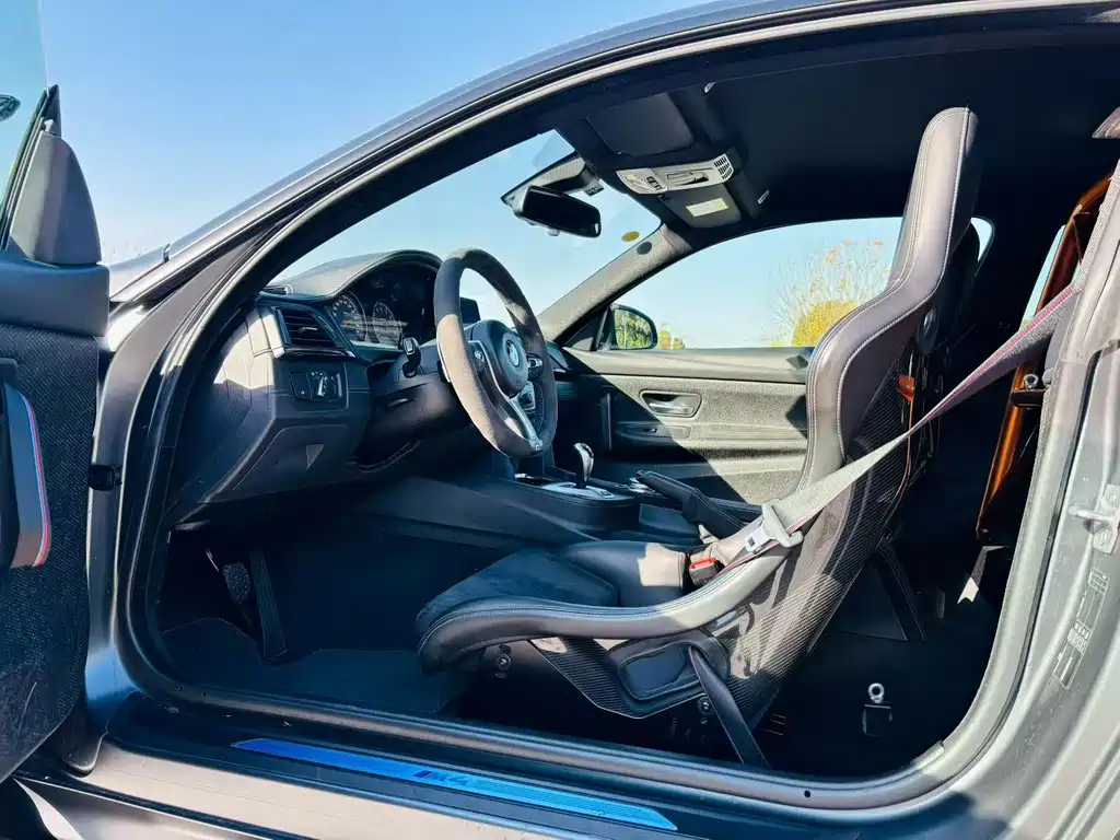 BMW M4 M4 GTS