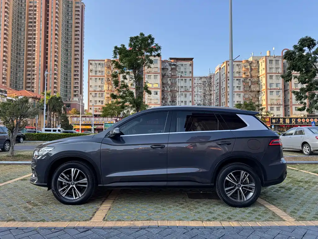 Song Pro 1.5 T Auto Elite