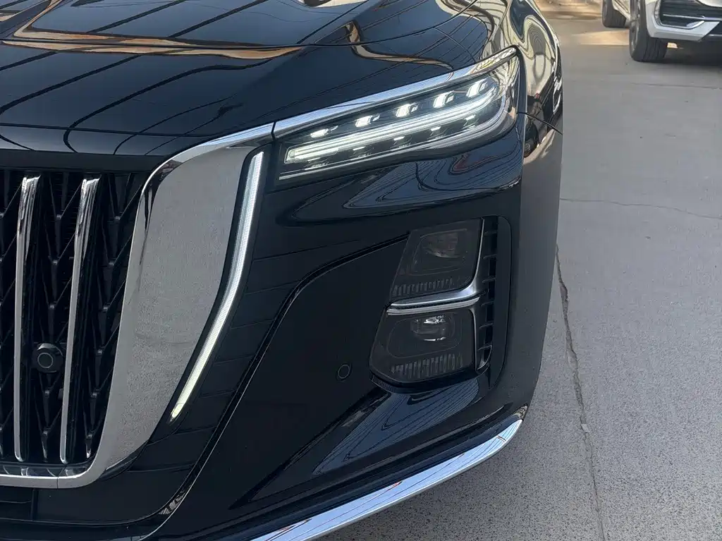 Hongqi H5 2.0 T Auto Flagship Smooth