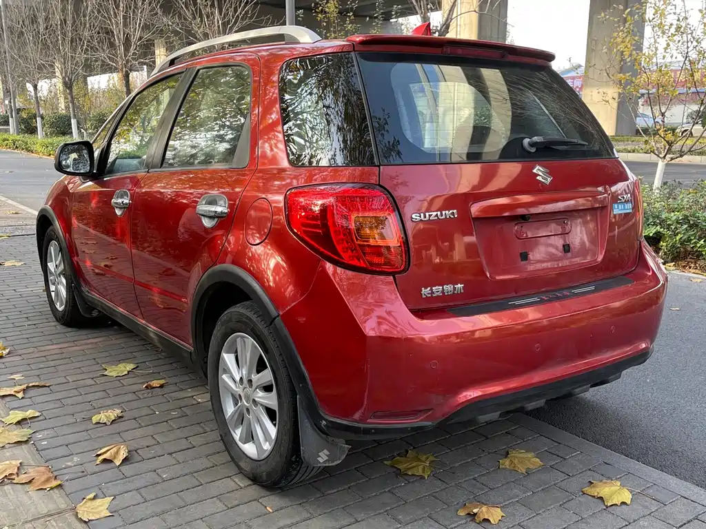 SX4 1.6 L Manual Cool Sharp