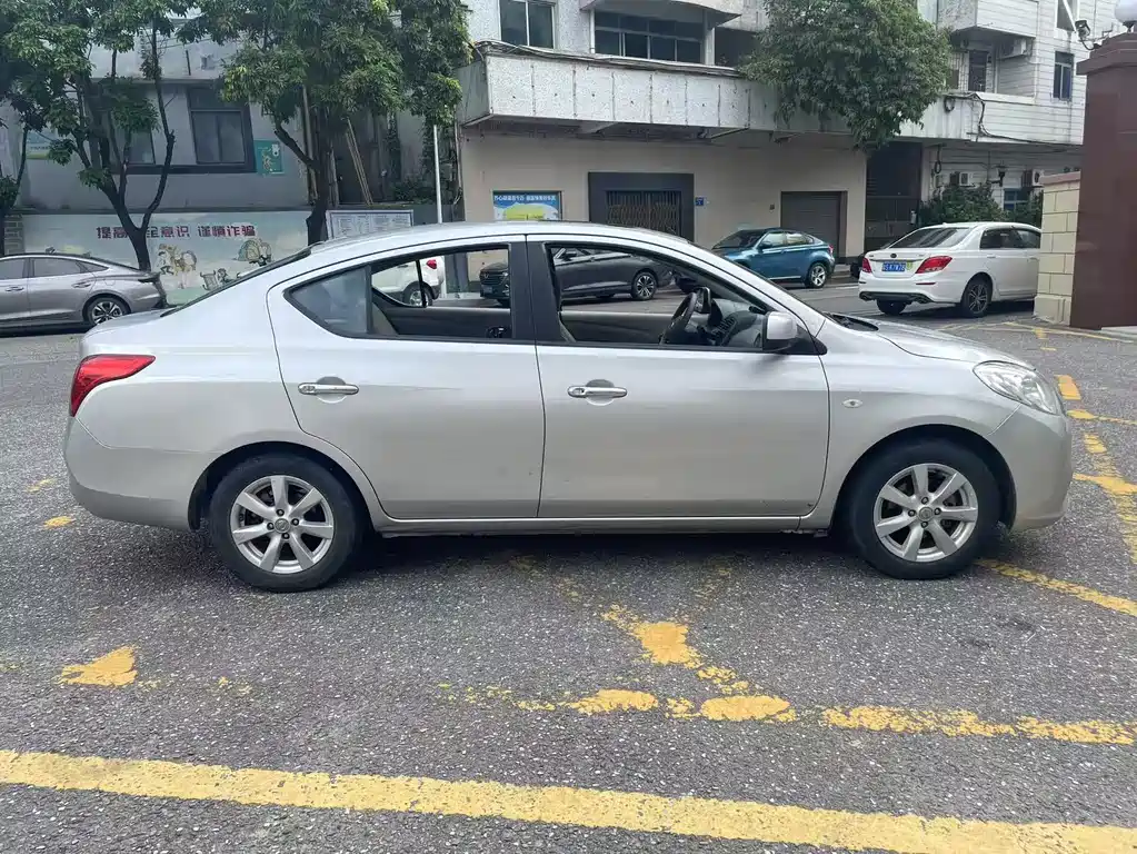 Sunny 1.5 XE CVT Comfort