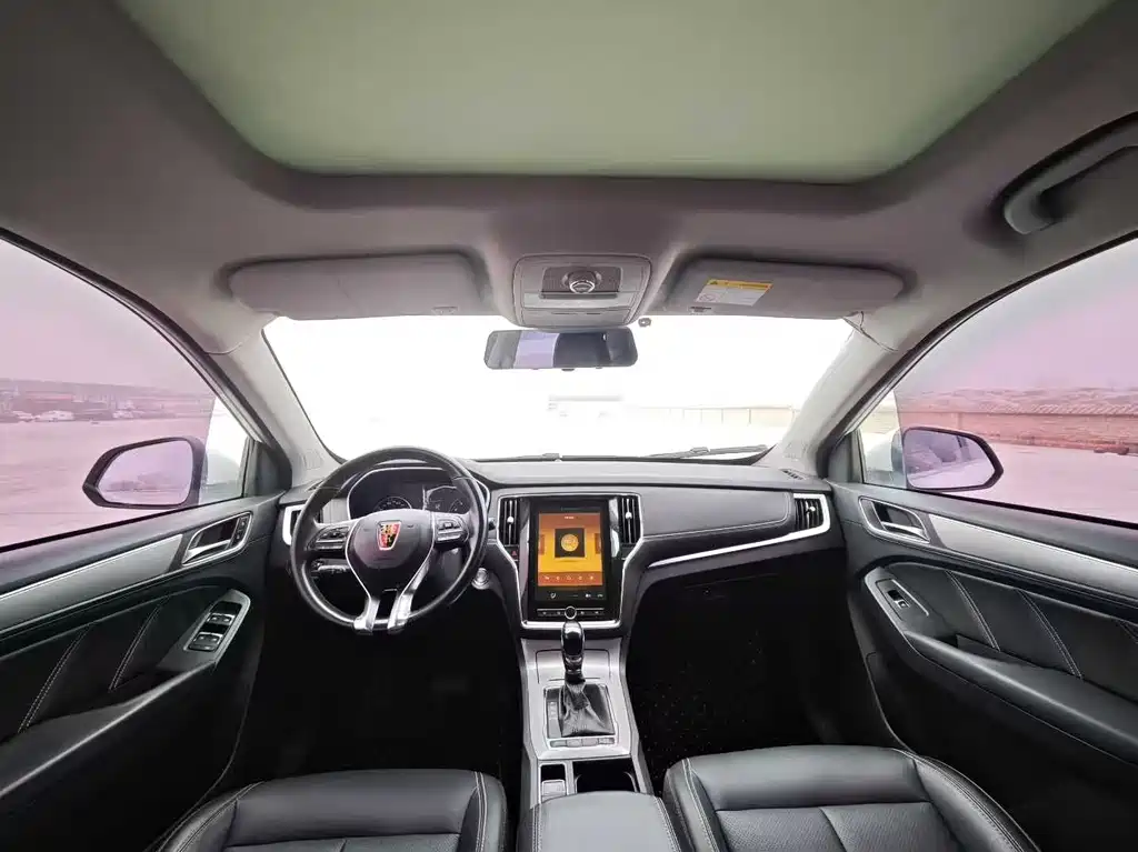 Roewe RX5 20 T Auto 4 G Connected Transcend Flagship