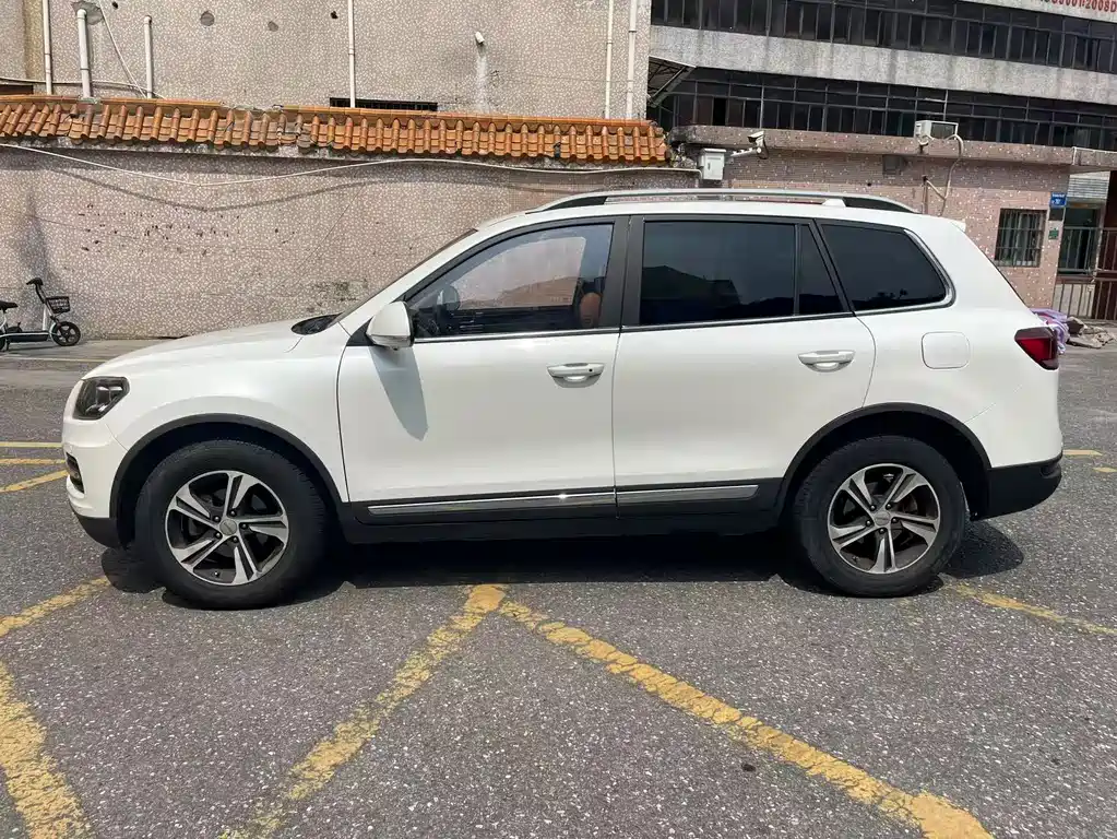 Yema T70 Upgraded 1.8 T CVT Flagship