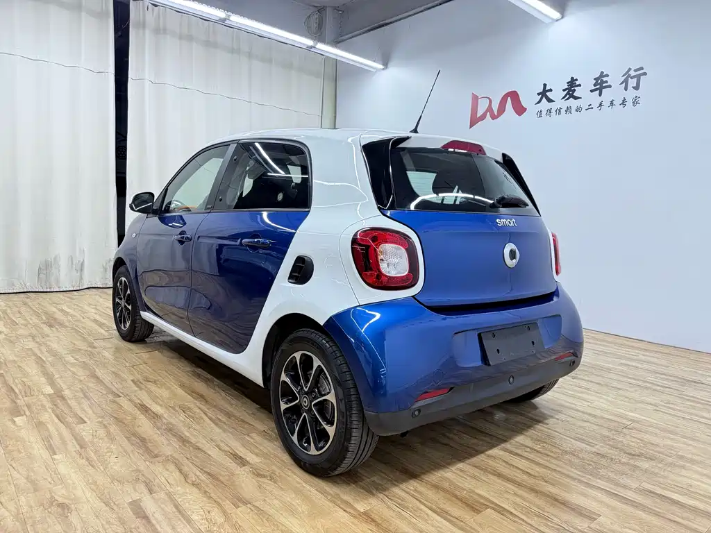 smart forfour 1.0 L 52 kW Passion