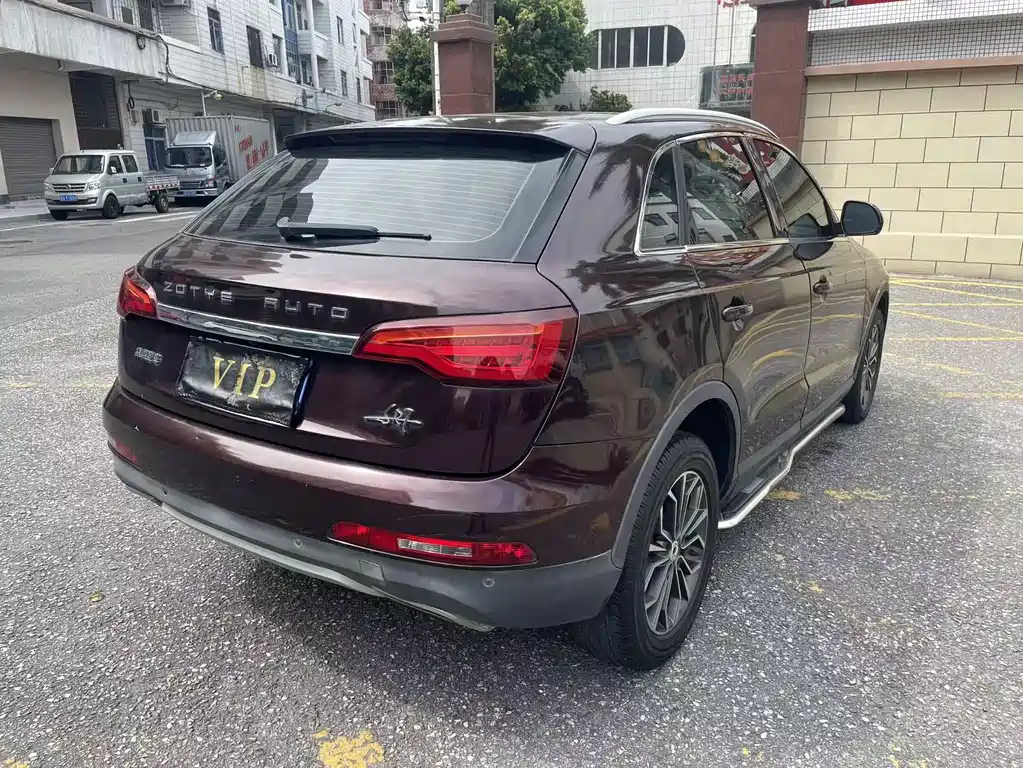 Zotye SR7 1.5 T CVT Rubik Heart