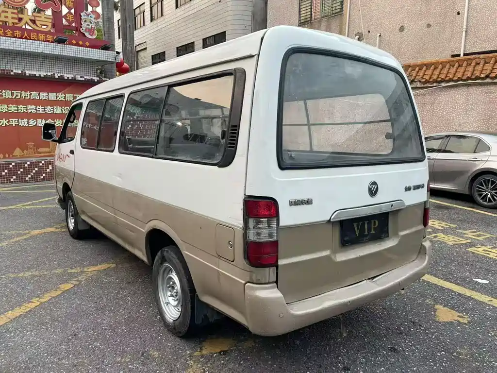 Foton View 2.0 L Scenery Express LWB Low Roof 4 Q20 M1