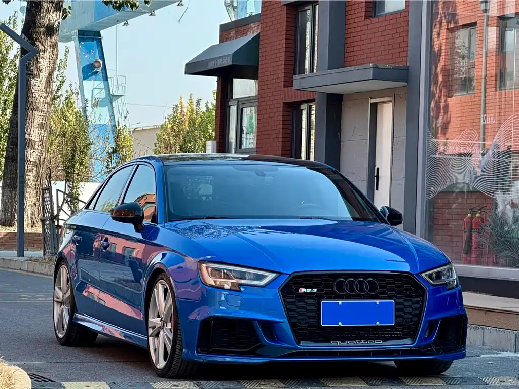 Audi RS 3 RS 3 2.5 T Limousine
