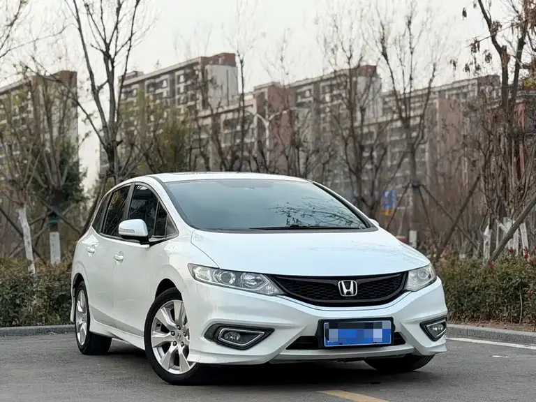 Honda Jade 1.8 L Auto Comfort Elite 5-seat