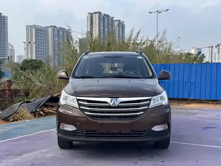 BAIC Weiwang M50 F 1.5 L Standard