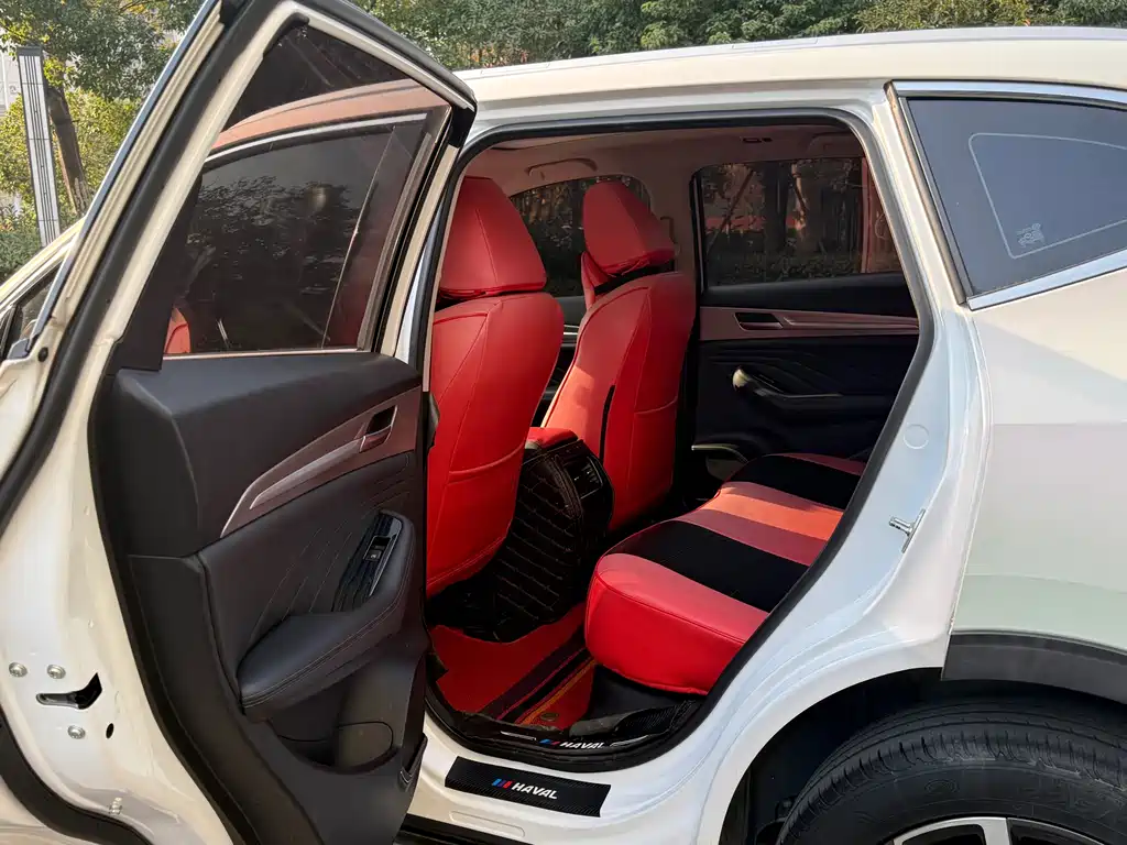Haval F7 1.5 T 2 WD i