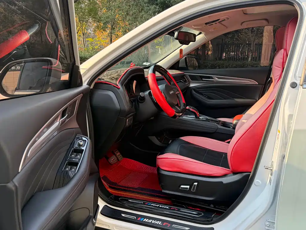 Haval F7 1.5 T 2 WD i