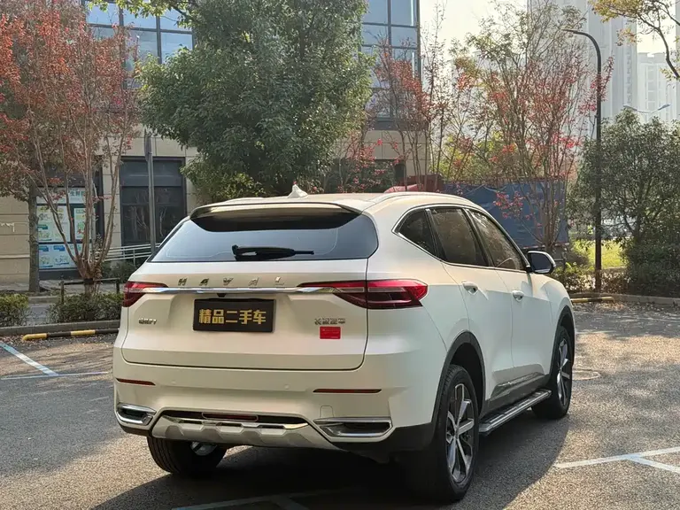 Haval F7 1.5 T 2 WD i