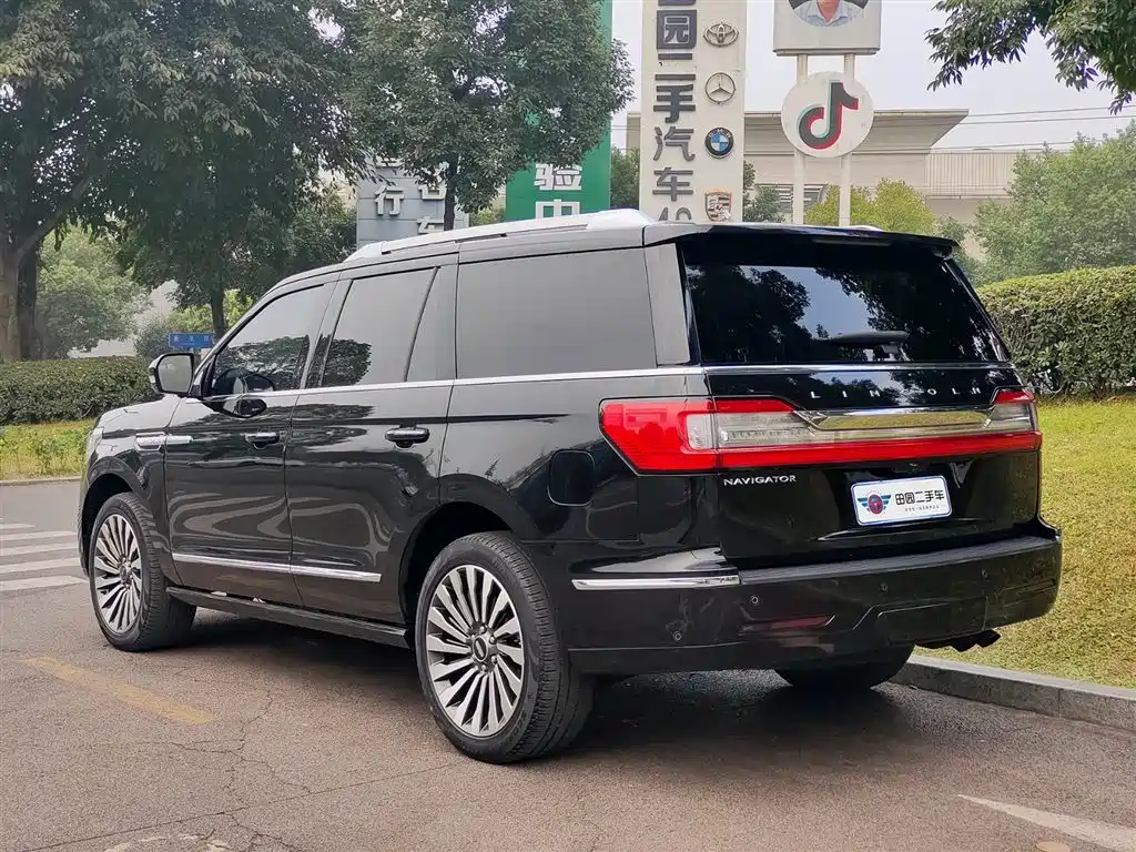 Navigator 3.5 T Honor Shine