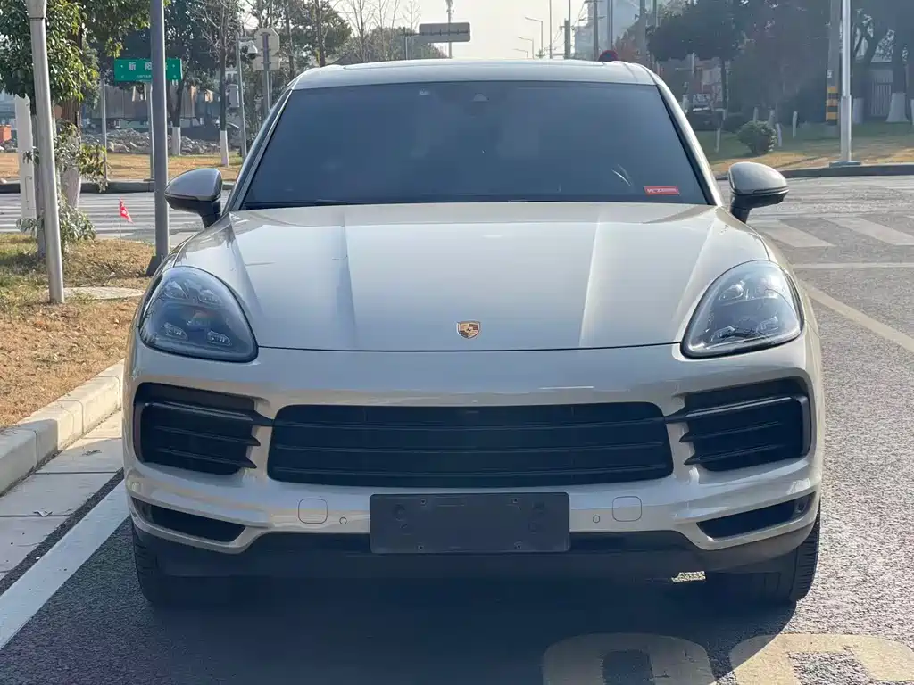 Cayenne NEV Cayenne E-Hybrid 2.0 T