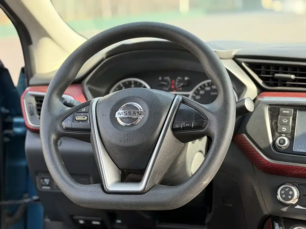 Lannia 1.6 L CVT Smart Cool