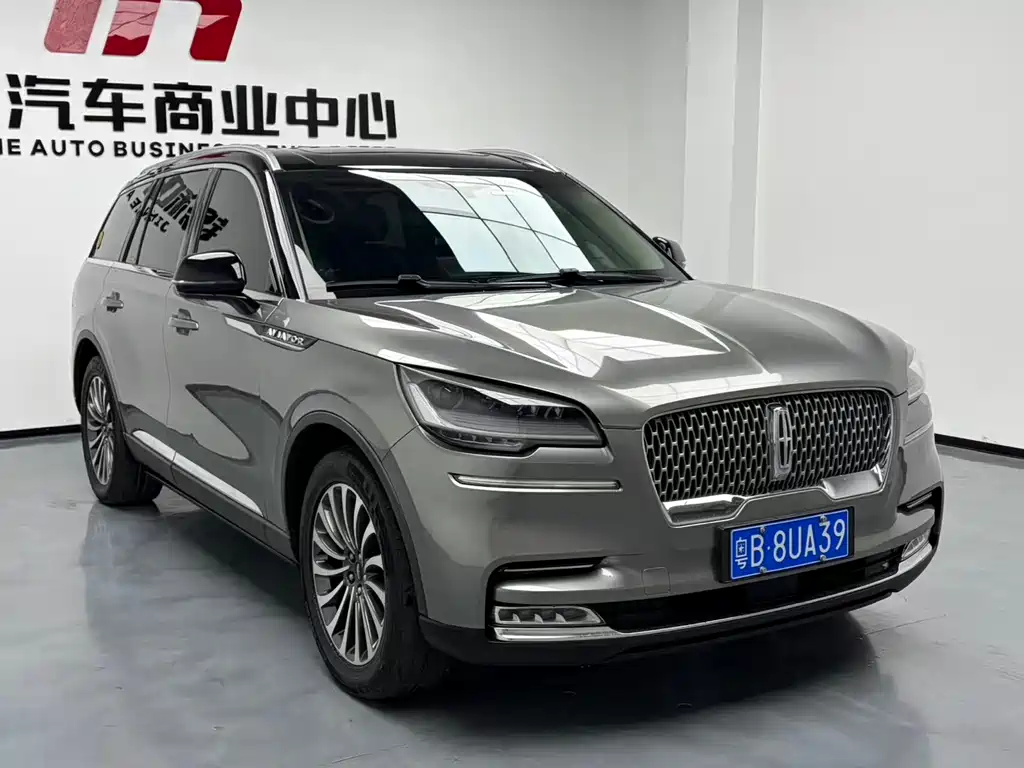 Aviator (Import) 3.0 T V6 AWD Graceful
