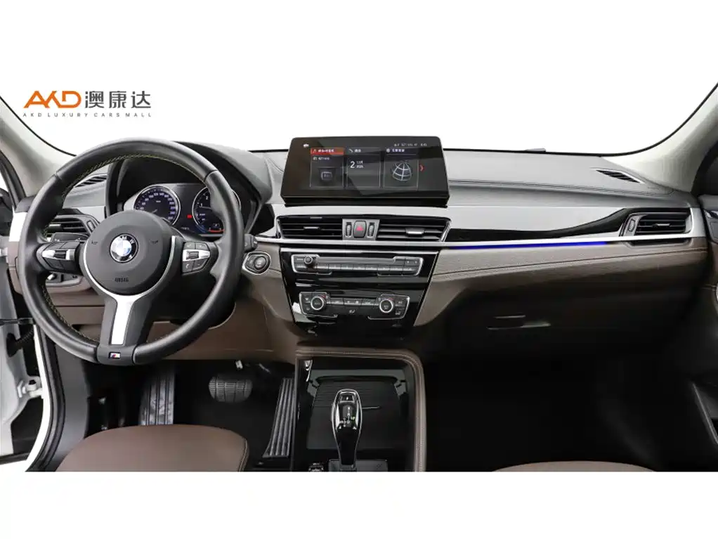 BMW X2 sDrive25 i M Offroad Package