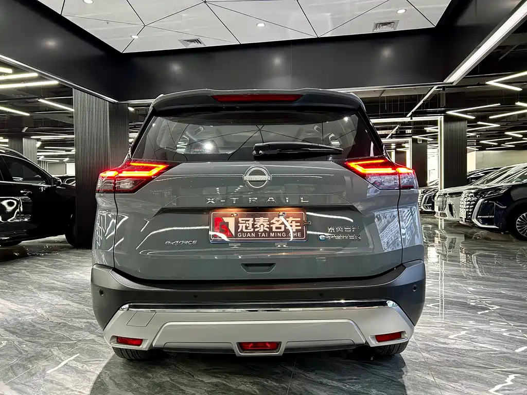 X-Trail e-POWER Super Hybrid Dual Motor 4 WD Luxury