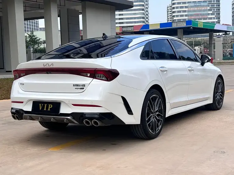 Kia K5 380 T GT-Line Flagship