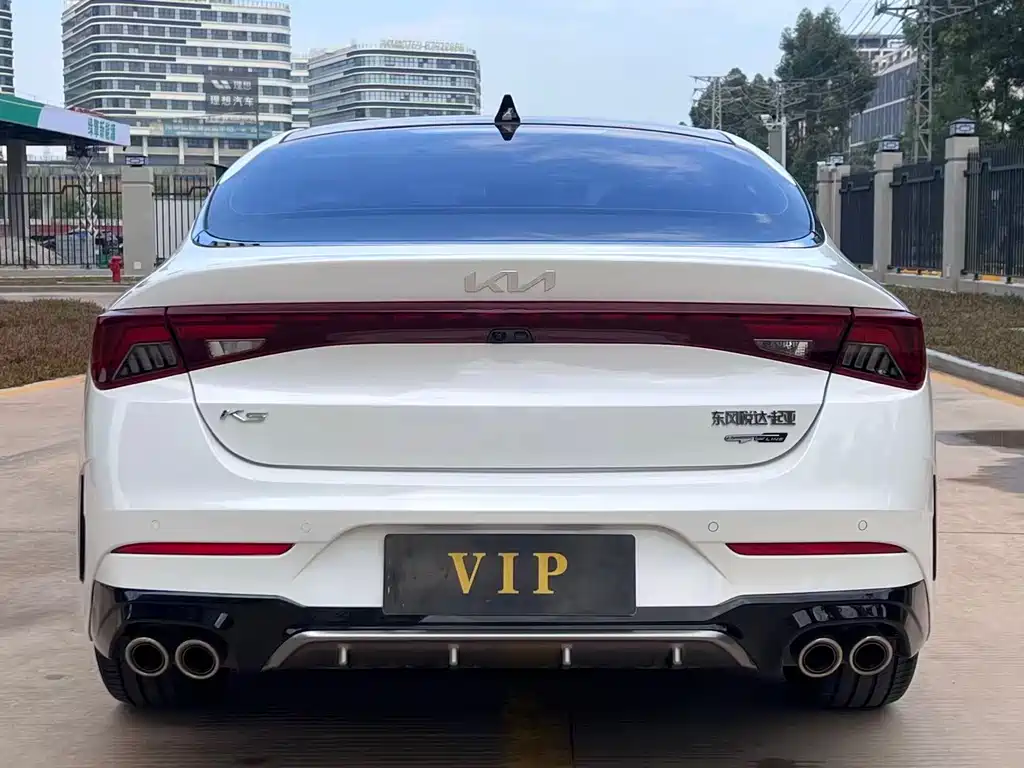 Kia K5 380 T GT-Line Flagship