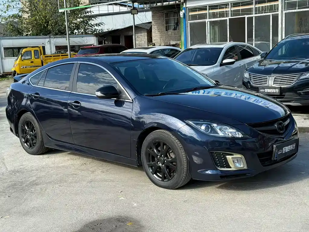 Mazda6 Ruiyi Coupe 2.0 L Auto Luxury