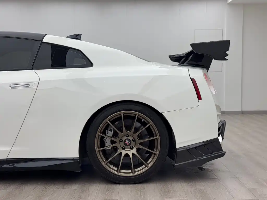 Nissan GT-R 3.8 T Premium Edition
