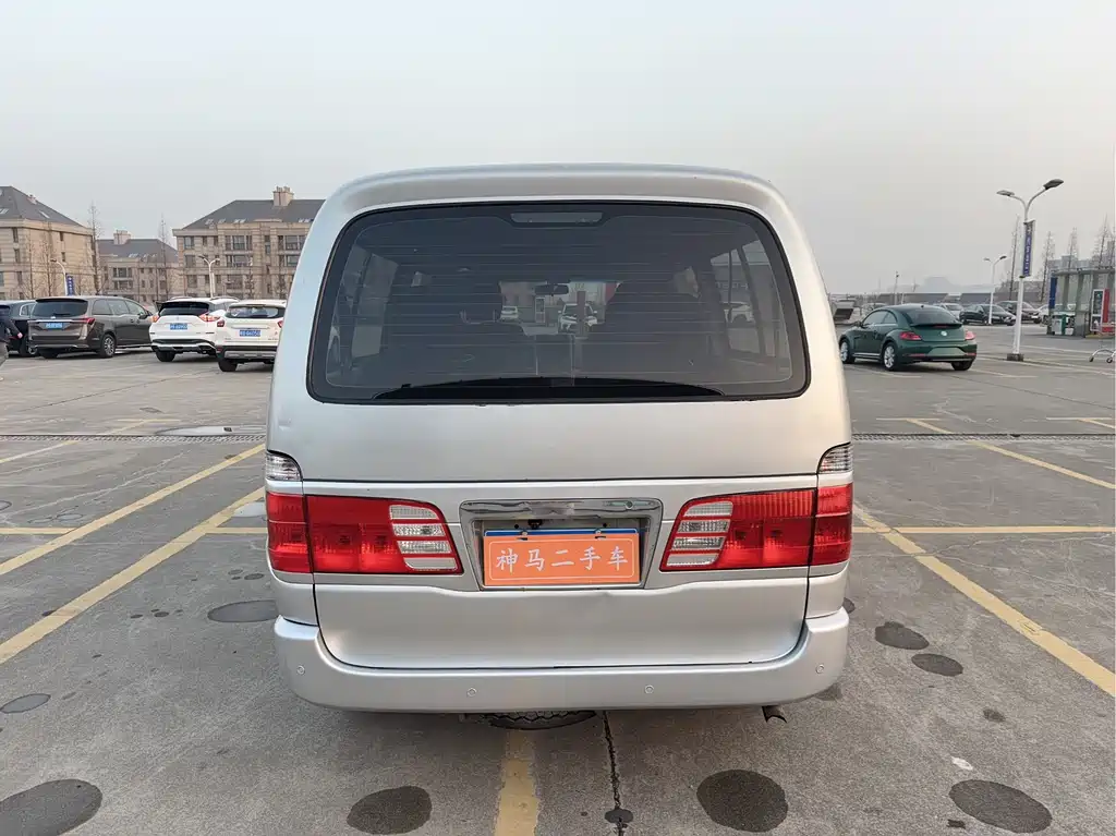 Grace 2.0 L Classic Basic LWB 7-seat