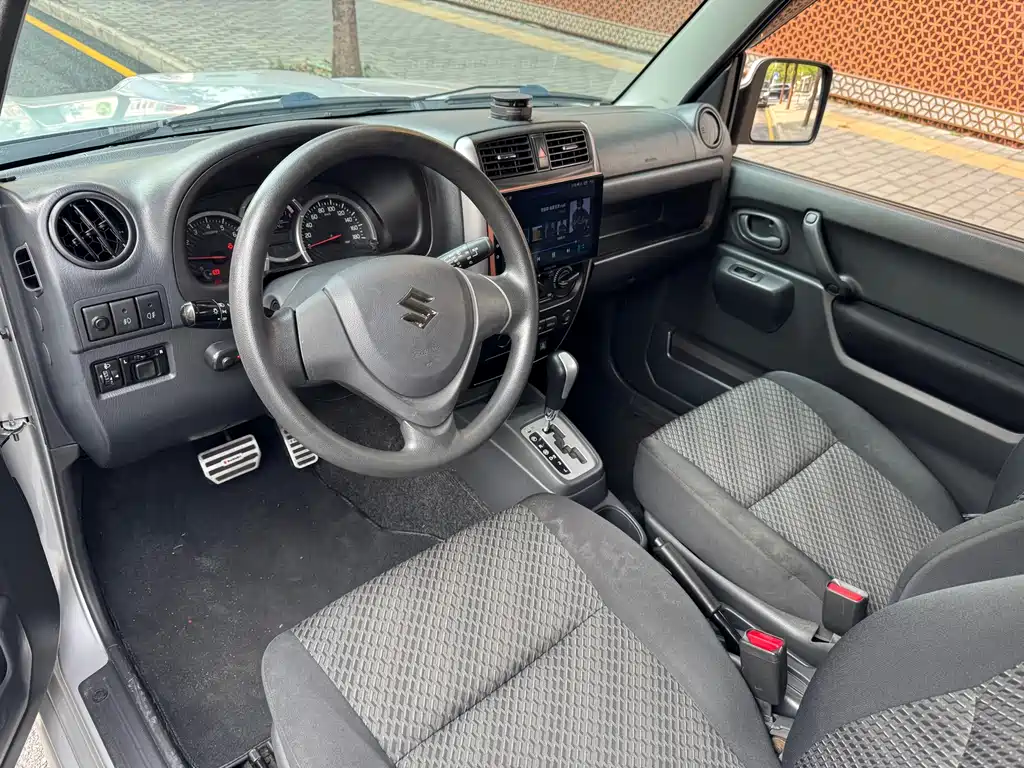Jimny (Import) 1.3 AT JLX