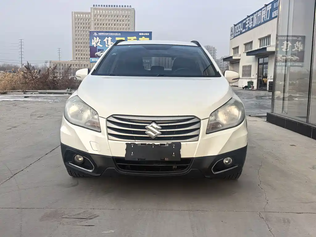 S-Cross 1.6 L CVT 2 WD Progressive