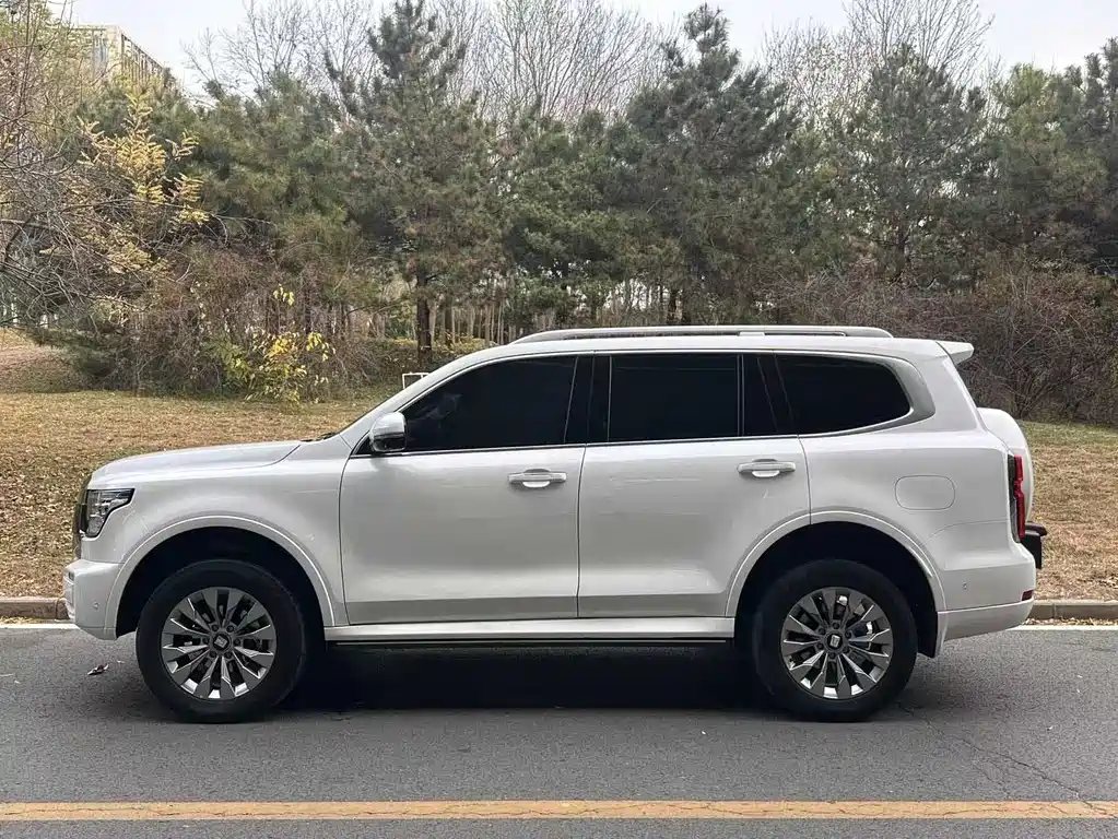 Tank 500 3.0 T Sport Realm 5-seat