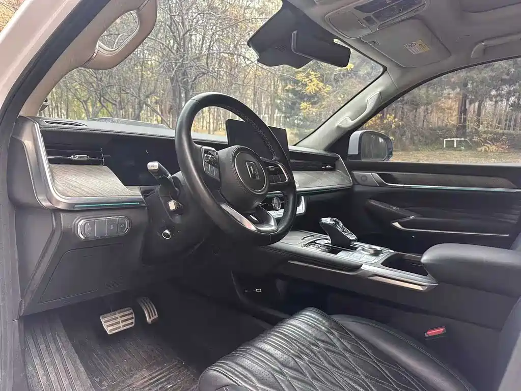 Tank 500 3.0 T Sport Realm 5-seat