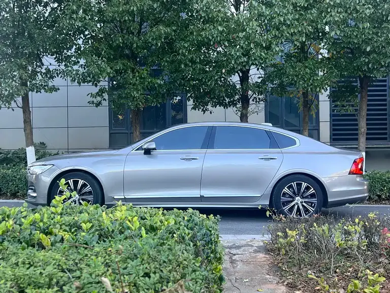 Volvo S90 B5 Smart Vision Luxury