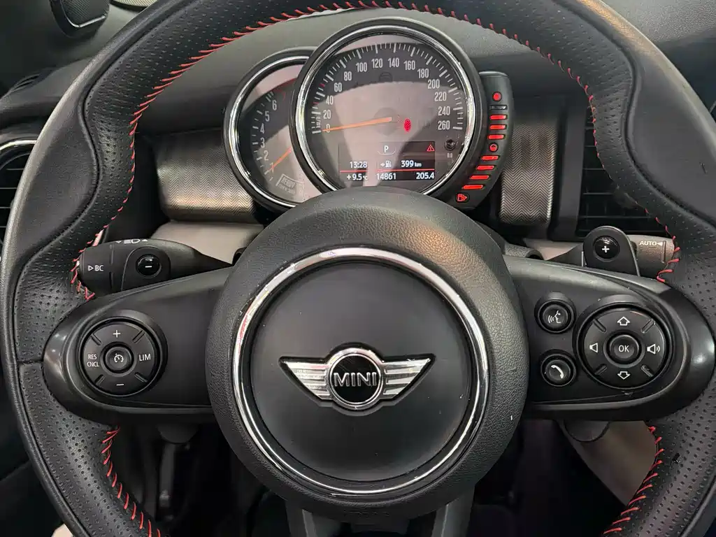 MINI 2.0 T COOPER S CABRIO
