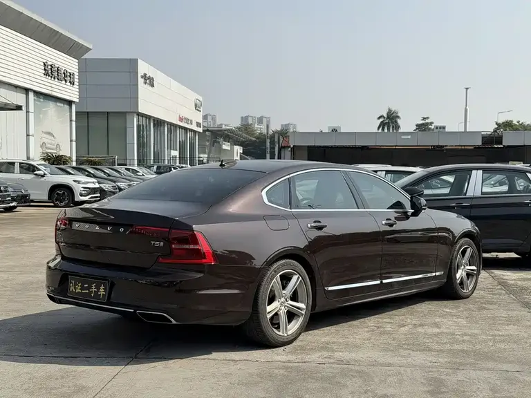 Volvo S90 T5 Smart Ease Luxury