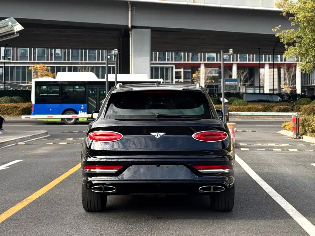 Bentayga 4.0 T V8