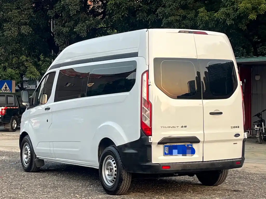 Transit 2.0 T Diesel Multi-purpose Commercial MWB Mid Roof CN-V