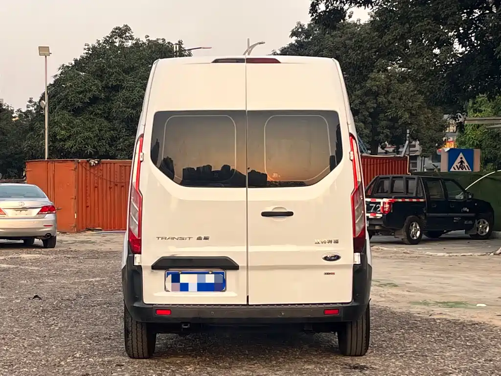 Transit 2.0 T Diesel Multi-purpose Commercial MWB Mid Roof CN-V