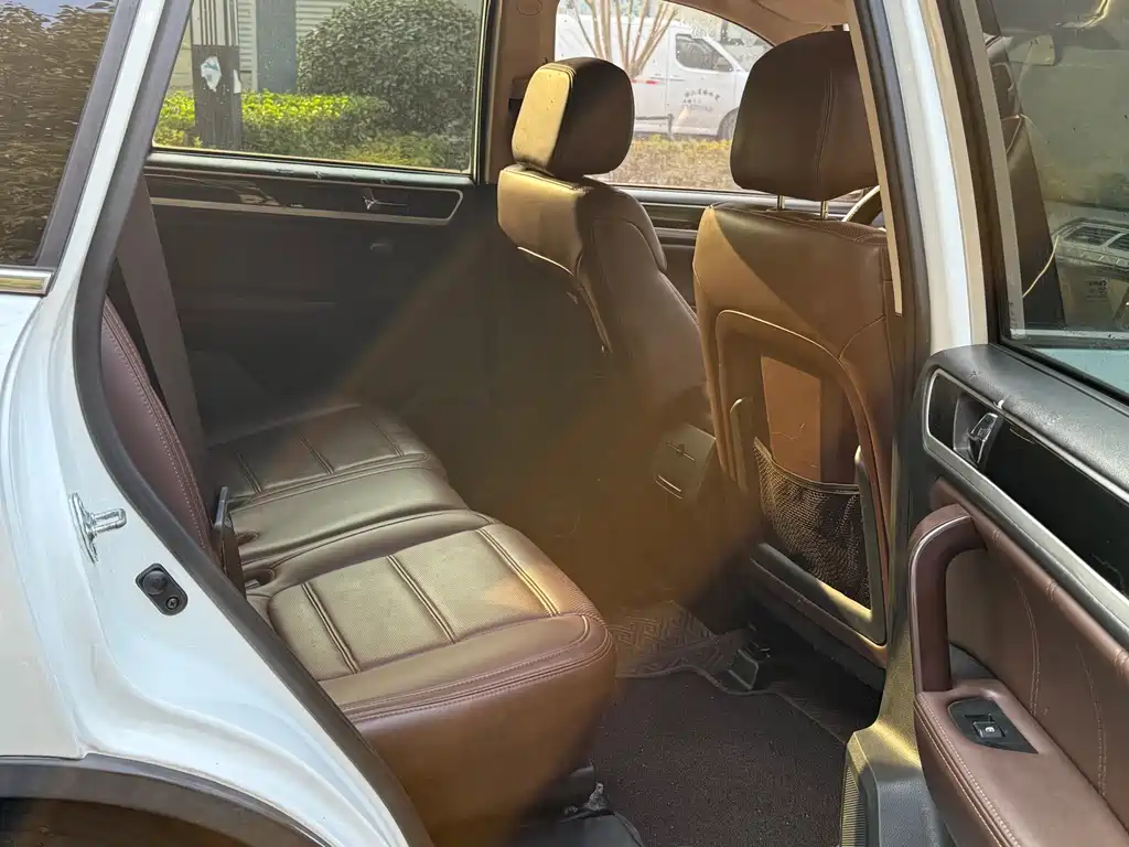 Yema T70 Upgraded 1.8 T CVT Flagship